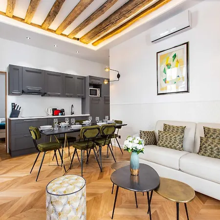 Magnificent - 2br 6p - Le Marais