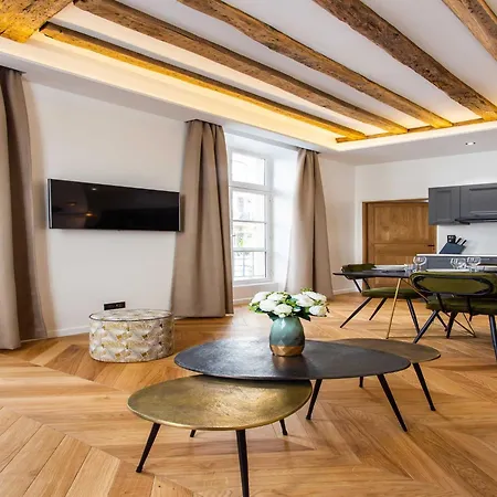 Magnificent - 2br 6p - Le Marais Apartman